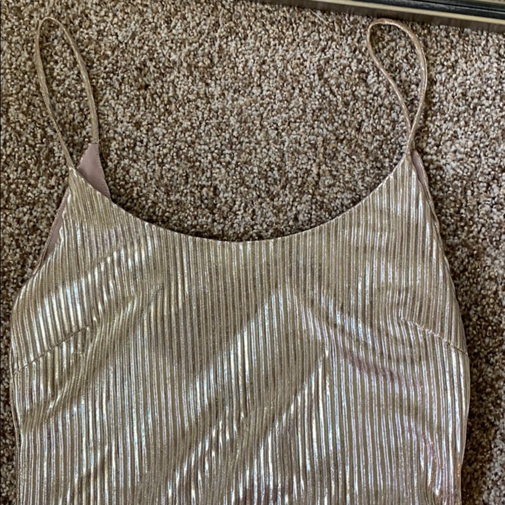 Metallic top - Picture 2 of 3